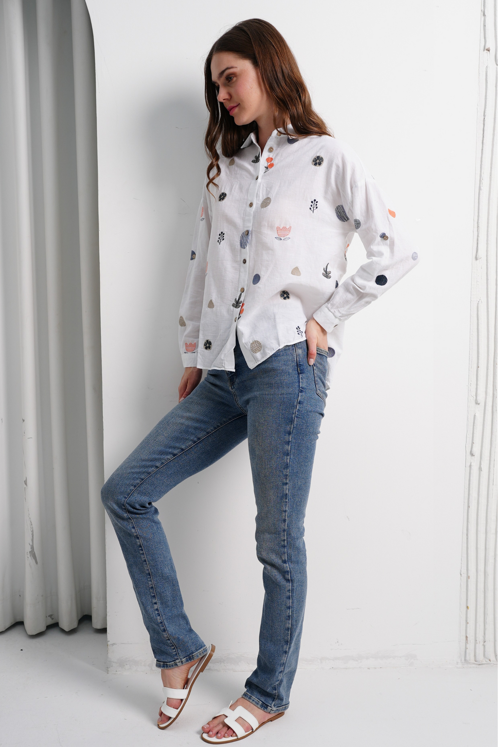 Women Linen Shirt Embroided